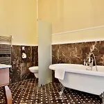Sun Palace Wellness 酒店 4*