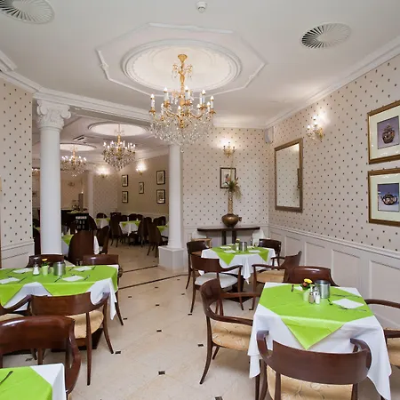 Sun Palace Wellness 酒店 4*