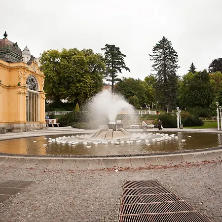 酒店 Sun Palace Wellness 4*