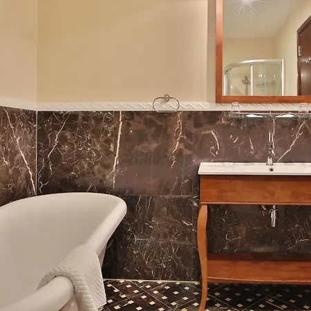 Sun Palace Wellness 4*