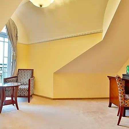 酒店 Sun Palace Wellness 4*