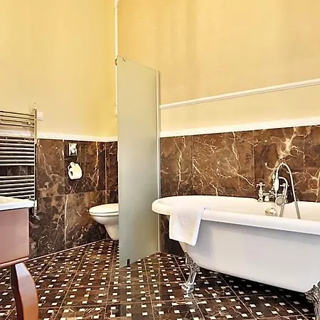 Sun Palace Wellness 호텔 4*