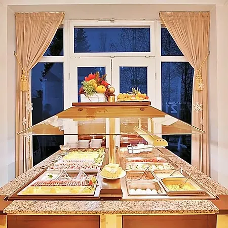 Sun Palace Wellness 마리안스케 라즈네