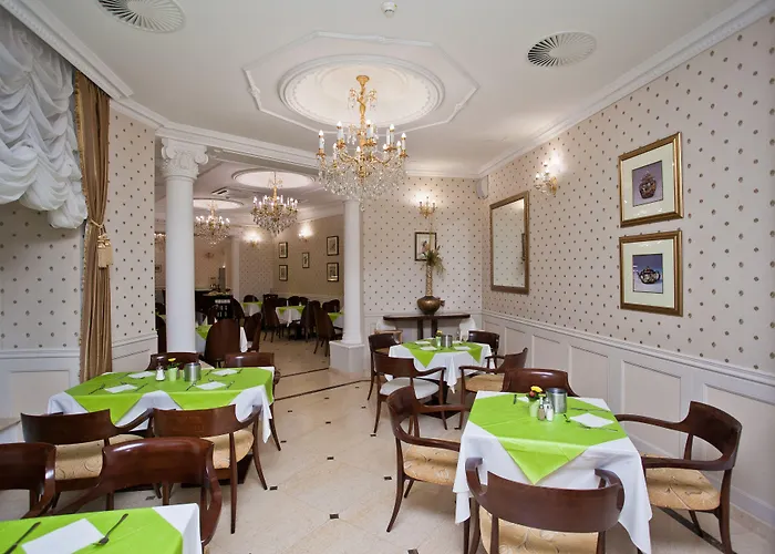 Sun Palace Wellness 酒店 4*